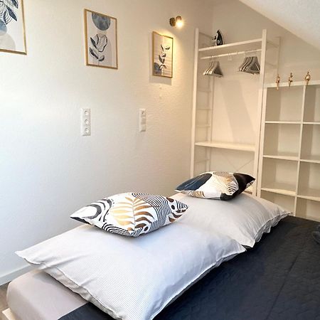 Lgh-Moderne, Ruhige Wohnung, Naehe Zum Flughafen Und Autobahn, 24H-Self-Check-In, Vollausgestattet, Disneyplus, Waschmaschine Langenhagen  Exteriér fotografie